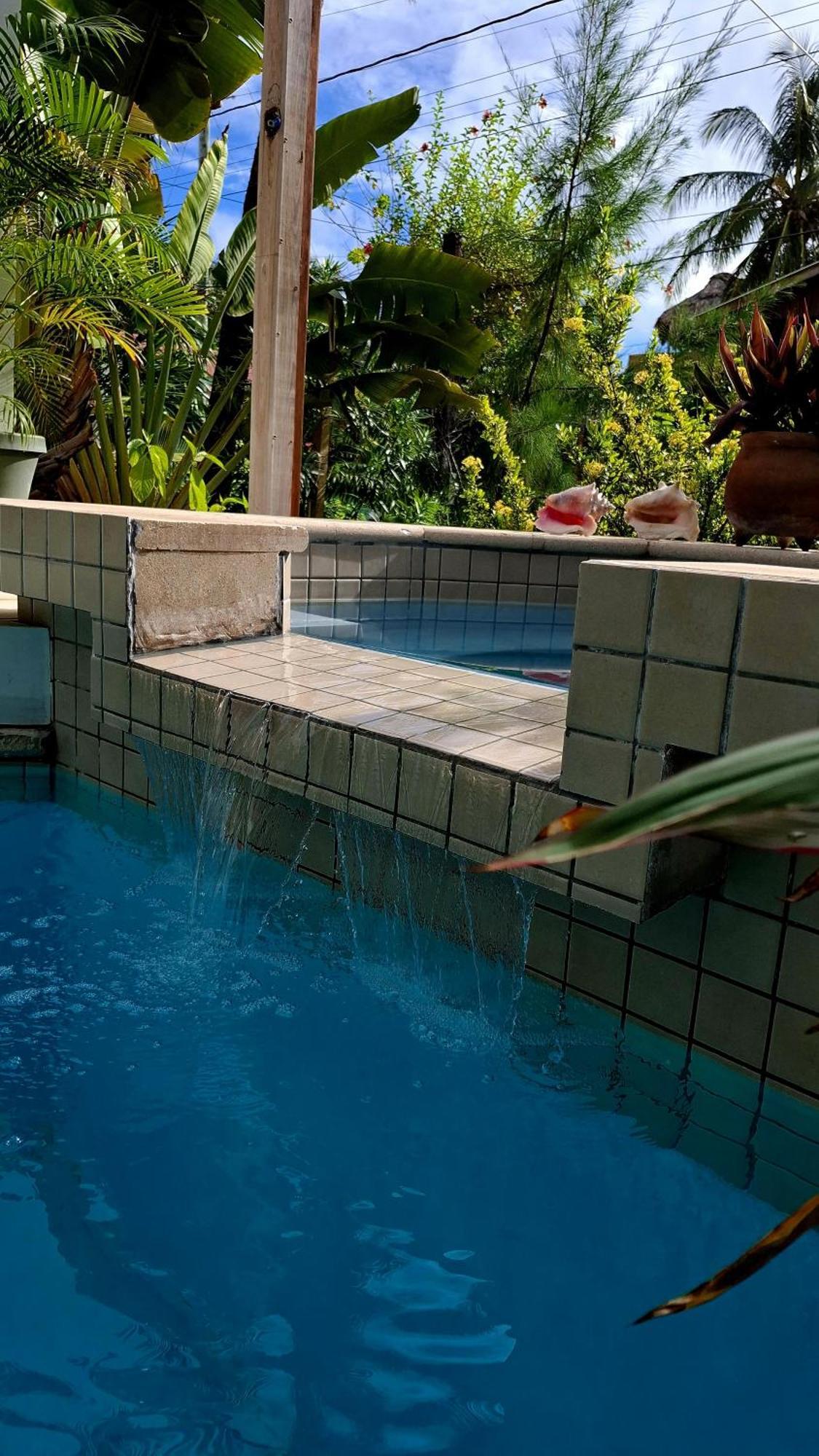 Amanda'S Place Green Studio - Pool And Tropical Garden キー・カーカー エクステリア 写真